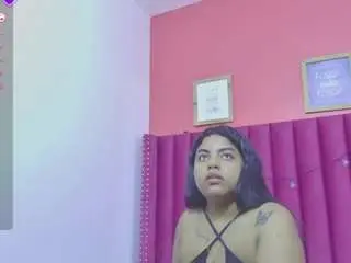 Camsoda Watch Live Sex Cams of chantal-quinn