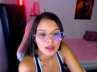 Camsoda Sex Cam of aylamurray