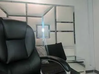 Camsoda Nude Webcam of issysleblanc