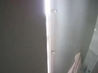 Camsoda Live Sex Cam of voyeurcam-casa-salsa-shower-1
