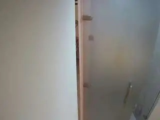 Camsoda Free Live Porn of voyeurcam-casa-salsa-shower-1
