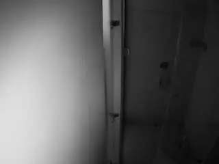 Camsoda Private Sex Chat of voyeurcam-casa-salsa-shower-1