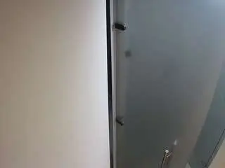 Camsoda Sex Chat of voyeurcam-casa-salsa-shower-1