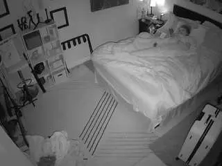 Camsoda Sex Chat of voyeurcam-hornyhostel-01