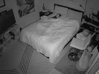 Camsoda Sex Cam of voyeurcam-hornyhostel-01