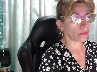 Camsoda Watch Live Sex Cams of chayla-ruiz