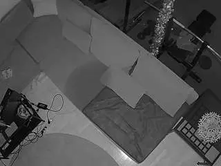 Camsoda Adult Webcam of voyeurcam-julmodels-living-7