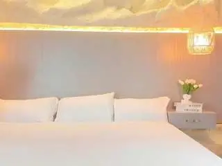 Camsoda Sex Cam of natalia-20