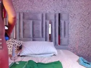 Camsoda Adult Webcams of petitelittleebony
