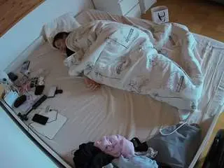 Camsoda Adult Video Chat of voyeurcam-julmodels-greybed-1