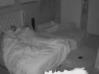 Camsoda Adult Video Chat of voyeurcam-house-charleys-room