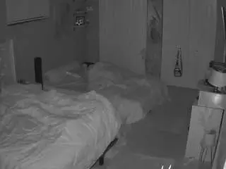 Camsoda Adult Webcams of voyeurcam-house-charleys-room