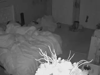 Camsoda Free Porn Cam of voyeurcam-house-charleys-room