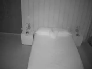 Camsoda Nude Webcam of voyeurcam-casa-salsa-bedroom-1