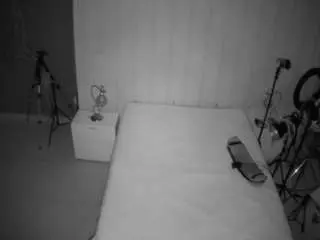 Camsoda Adult Webcam of voyeurcam-casa-salsa-bedroom-1