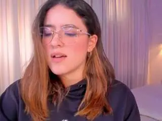 Camsoda Free Porn Cam of nathalie-rivers