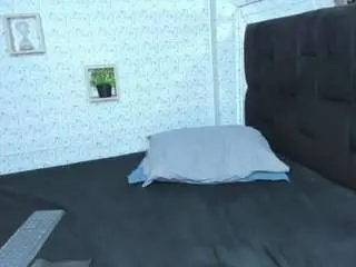 Camsoda Adult Video Chat of lisa-logan