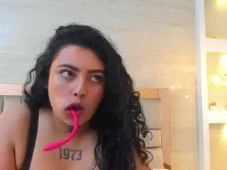 Camsoda Private Sex Chat of danna-loyd
