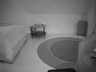 Camsoda Adult Webcam of voyeurcam-julmodels-whitebed-6