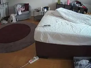 Camsoda Free Live Porn of voyeurcam-julmodels-whitebed-6