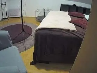 Camsoda Sex Cam of voyeurcam-julmodels-whitebed-6