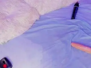 Camsoda Nude Webcam of alissemiller