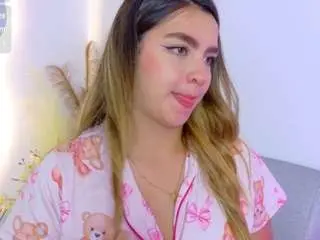 Camsoda Sex Cam of ambar-carter