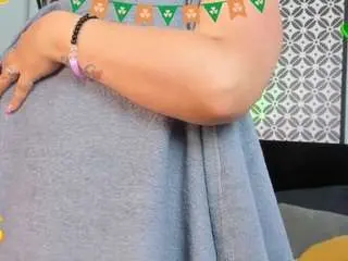 Camsoda Adult Webcam of amberr-gold