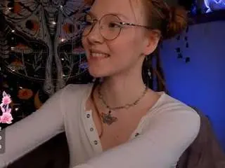 Camsoda Watch Live Sex Cams of lyra-thenymph