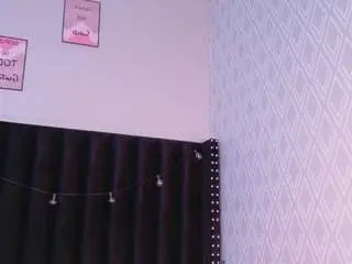 Camsoda Free Porn Cam of littleebluee