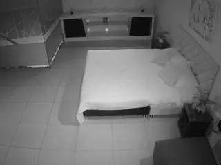 Camsoda Adult Video Chat of voyeurcam-jb-office-1