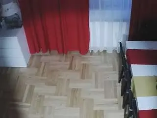 Camsoda Adult Webcam of voyeurcam-julmodels-dining-2