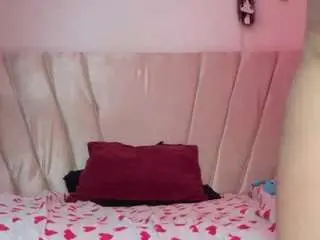 Camsoda Watch Live Sex Cams of natasha-robin