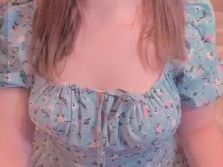 Camsoda Watch Live Sex Cams of kira-m