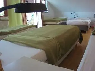 Camsoda Live Sex Cam of voyeurcam-julmodels-bed-2
