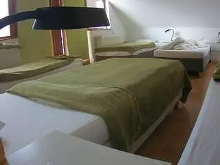 Camsoda Adult Webcam of voyeurcam-julmodels-bed-2