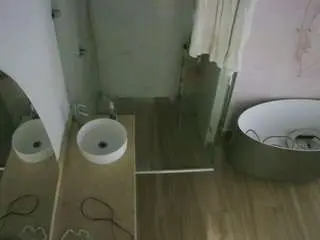 Camsoda Best Webcam of voyeurcam-casa-salsa-bathroom-6