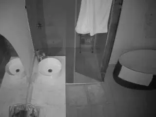 Camsoda Watch Live Sex Cams of voyeurcam-casa-salsa-bathroom-6
