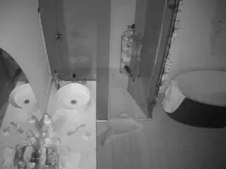 Camsoda Free Porn Cam of voyeurcam-casa-salsa-bathroom-6