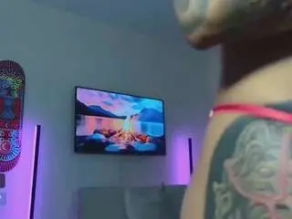 Camsoda Sex Cam of mia-dollz