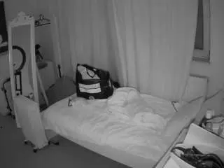 Camsoda Adult Video Chat of voyeurcam-julmodels-reallife-3