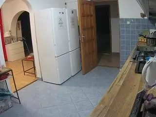 Camsoda Adult Video Chat of voyeurcam-julmodels-kitchen