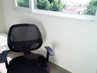 Camsoda Adult Webcams of victoriia-collins