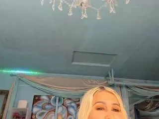 Camsoda Live Sex Cam of adrianna777