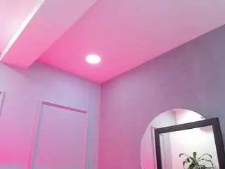 Camsoda Nude Webcam of elisa-castrillon