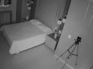 Camsoda Live Sex Cam of voyeurcam-casa-salsa-bedroom-10