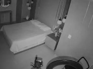 Camsoda Live Sex of voyeurcam-casa-salsa-bedroom-10