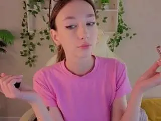 Camsoda Sex Chat of bunny-white