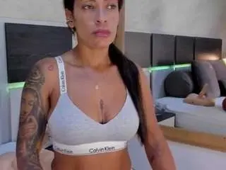 Camsoda Adult Webcam of natalia-cruzz