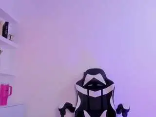 Camsoda Adult Video Chat of mia-collins96